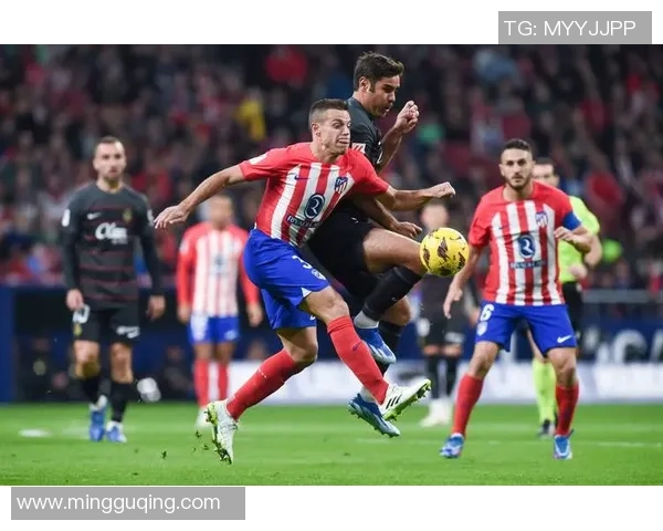 德甲精彩对决马竞逆转多特蒙德神扑引发争议判罚全场沸腾