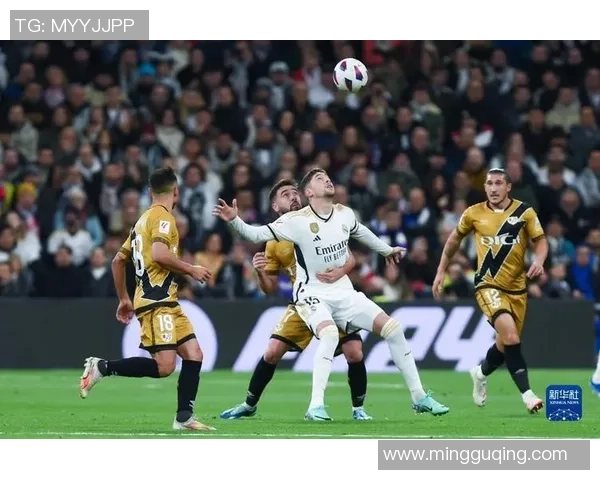 世界杯焦点战马竞与皇马战平绝杀瞬间引发争议判罚引爆全场气氛