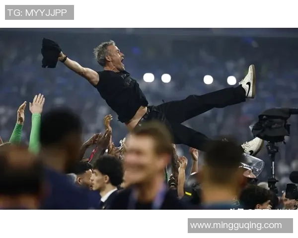 德甲惊现冷门巴黎圣日耳曼凭神扑力克马竞全场沸腾