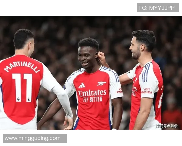 足总杯精彩对决巴萨逆转阿森纳神扑瞬间点燃全场激情