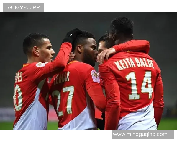 足总杯精彩对决AC米兰以5-0大胜里昂引发全场热议