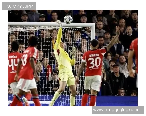 世界杯激战阿森纳与本菲卡平局红牌事件引发全场热议精彩集锦回顾