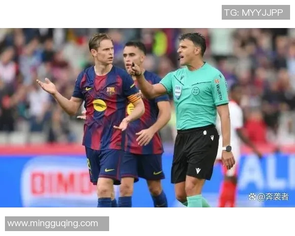 巴萨逆转曼联6-2晋级国王杯争议判罚引发全场热议 巴萨逆转曼联6-2晋级国王杯争议判罚引发全场热议