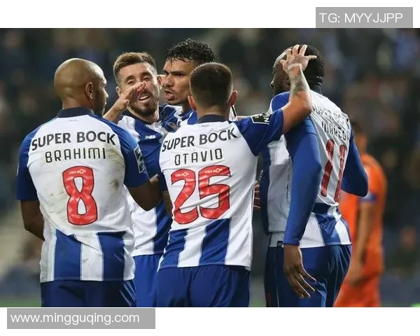 德甲精彩对决波尔图与曼联激战成平局战术分析引发热议