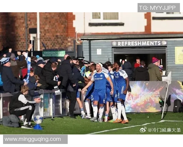 英超惊天冷门波尔图6比2逆袭里昂点球大战瞬间点燃全场激情 英超惊天冷门波尔图6比2逆袭里昂点球大战瞬间点燃全场激情