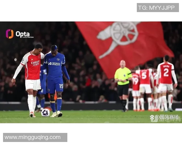 世界杯切尔西逆转阿森纳红牌争议引发全场热议与激烈讨论